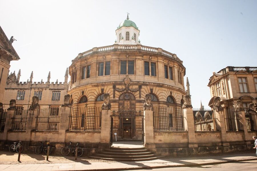 From London: Oxford and Cotswolds Villages Day Trip - At a glance: the details that matter