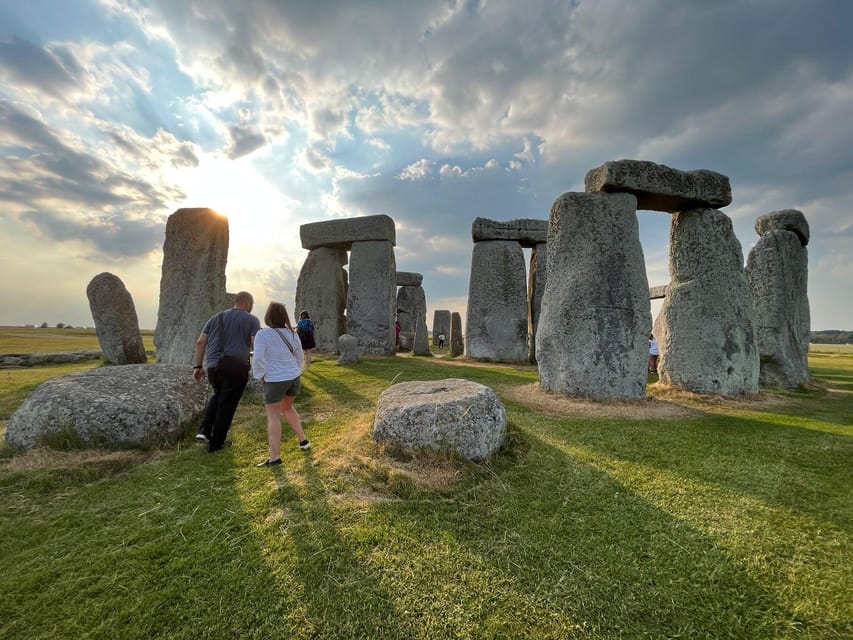 From London: Private Stonehenge Sunrise Viewing & Bath - Lacock, a village built for wandering