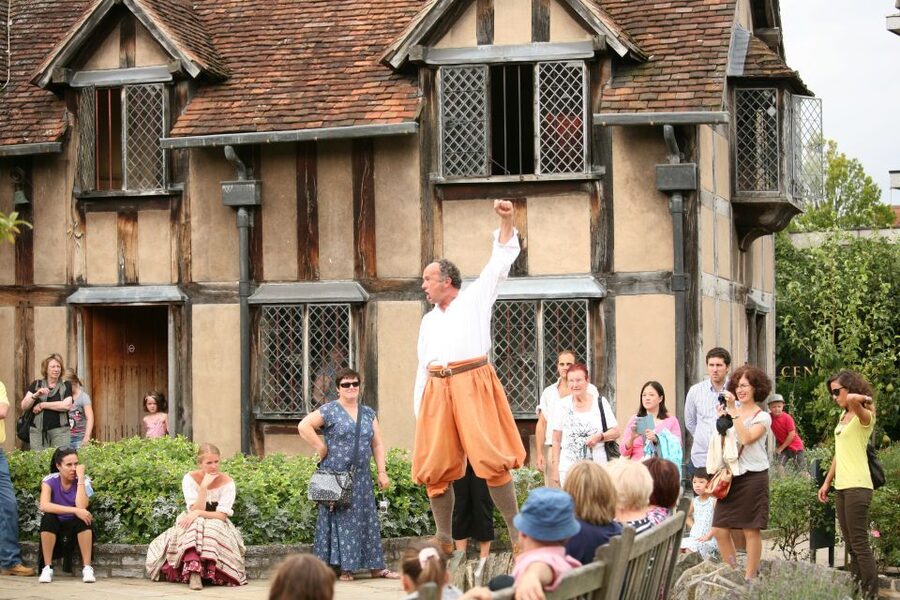 From London: Shakespeare's Stratford-upon-Avon Day Trip - Shakespeare’s New Place and the missing house