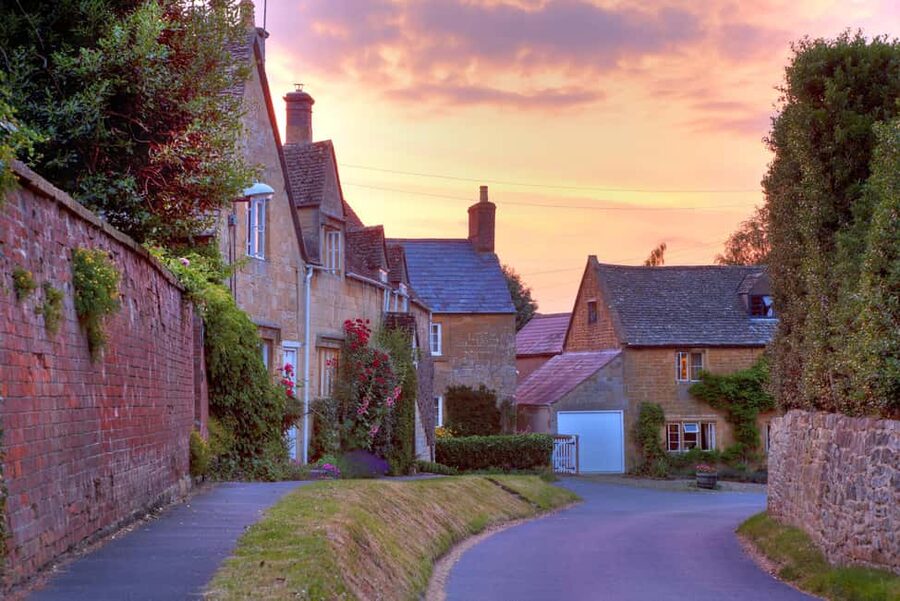 From London: Small Group Cotswolds Villages Tour - Bourton-on-the-Water and its shallow river