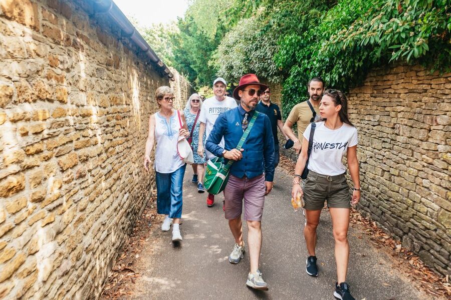 From London: Small Group Cotswolds Villages Tour - The mini-coach makes a real difference