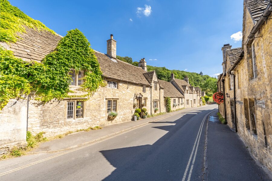 From London: Small Group Stonehenge, Bath & Cotswolds Tour - The long ride back to London