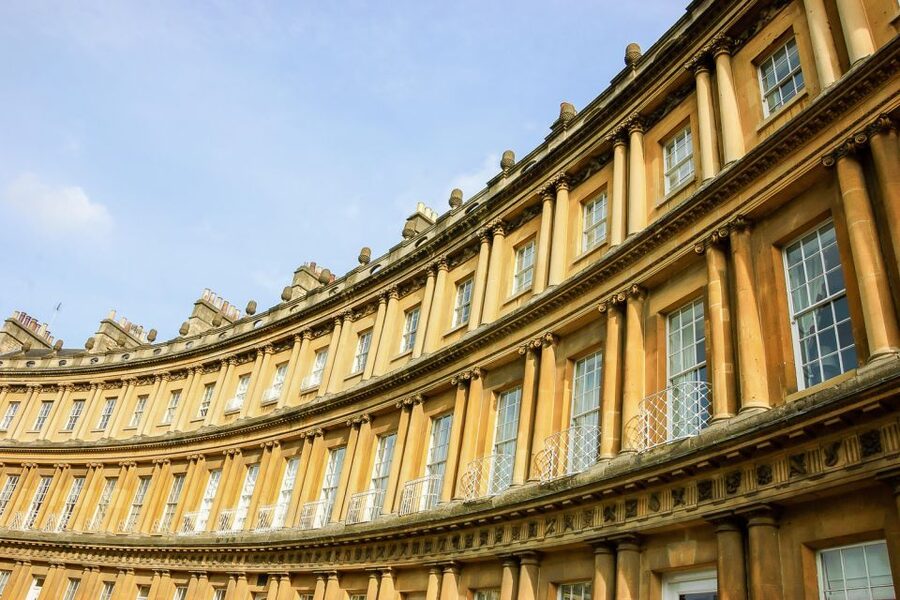 From London: Stonehenge and Bath Day Trip with Ticket - Stonehenge at opening time