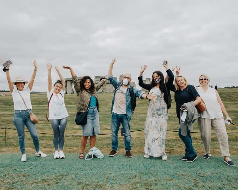 From London: Stonehenge and Bath Full-Day Tour with Guide - Guides who make the long day easier
