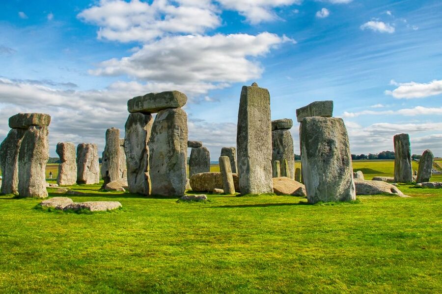 From London: Stonehenge Half-Day Tour - Weather, comfort, and what to pack