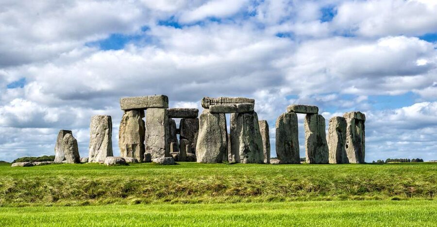 From London: Stonehenge Morning Day Trip with Admission - At a glance: the details that matter