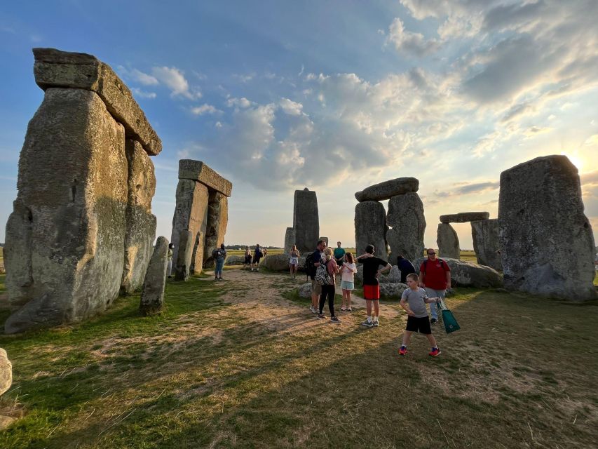 From London: Stonehenge Private Inner Circle Tour with Bath - Should you book the Stonehenge, Bath, and Lacock tour?