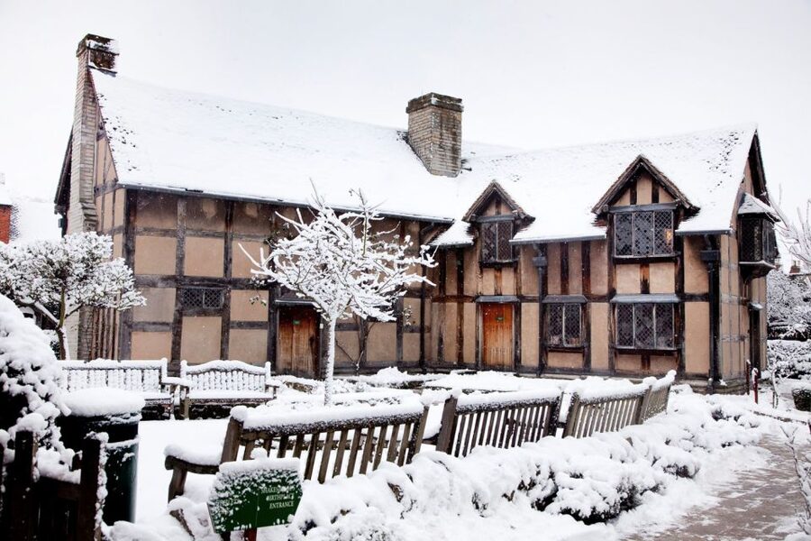 From London: Warwick, Oxford, Stratford & Cotswolds Day Tour - The Cotswolds question needs a careful look