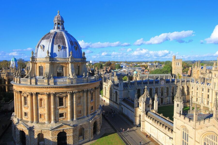 From London: Warwick, Oxford, Stratford & Cotswolds Day Tour - Oxford in one hour