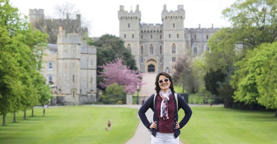 From London: Windsor Castle Afternoon Sightseeing Tour - Entering the Windsor Castle State Apartments
