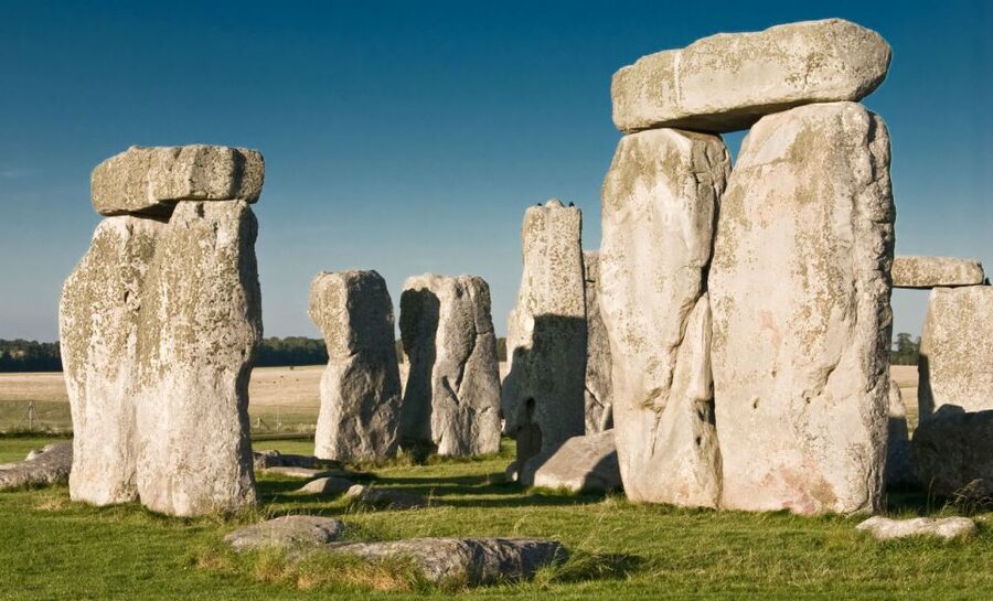 From London: Windsor Castle and Stonehenge Day Trip - What the $119.88 price includes