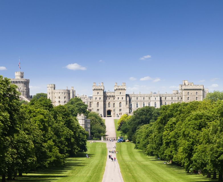 From London: Windsor Castle and Stonehenge Day Trip - Windsor Castle: royal rooms and a working palace