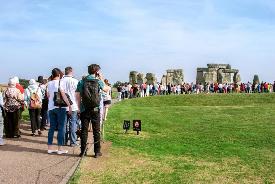 From London: Windsor Castle, Bath, and Stonehenge Day Trip - Stonehenge: the day’s most mysterious stop