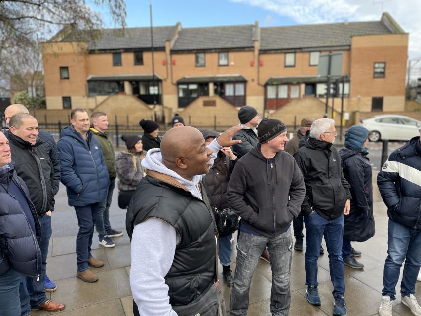 Gangster London Walking Tour with Actor Vas Blackwood - Inside The Blind Beggar and its dark reputation
