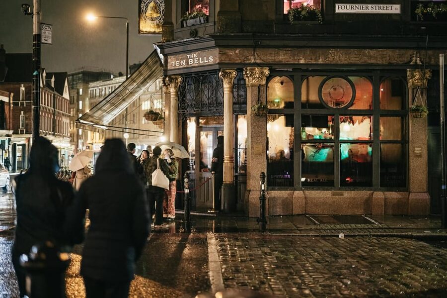 German Language : Original Jack the Ripper Tour - Why the Old Photographs Matter