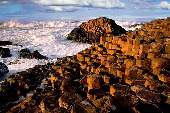 Giant's Causeway and more including Titanic Experience Ticket Tour from Belfast - The guide matters more than the timetable