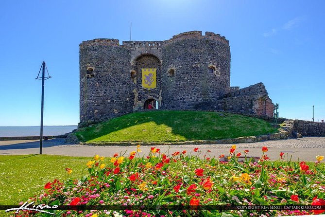 Giant's Causeway Tour from Belfast - Luxury Bus + Castles Tour - Portaneevy viewpoint and the rope-bridge warning