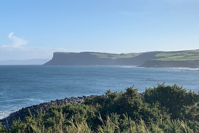 Giants Causeway private tour from Belfast - Bushmills Distillery and Dunluce Castle