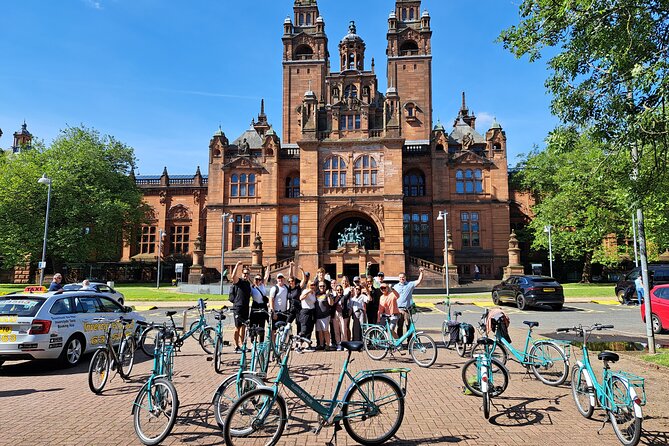 Glasgow City and Clyde Bridges Bike Tour - Starting at Drygate with an old postal bike