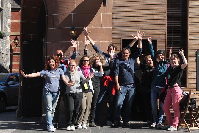 Glasgow: Pubs & History Walking Tour with Beer Tasting - Why Glasgow beer belongs in the city story