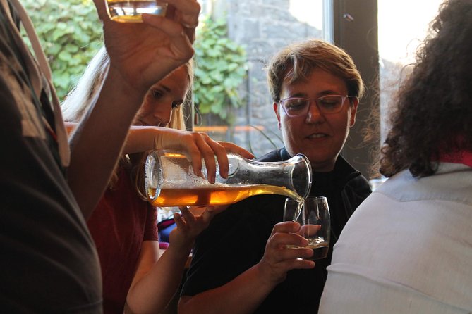 Glasgow: Pubs & History Walking Tour with Beer Tasting - Merchant City and the walk between pubs