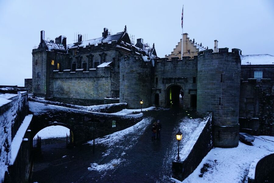 Greenock: Shore Excursion to Stirling Castle and Loch Lomond - Should you book the Greenock to Stirling and Loch Lomond tour?
