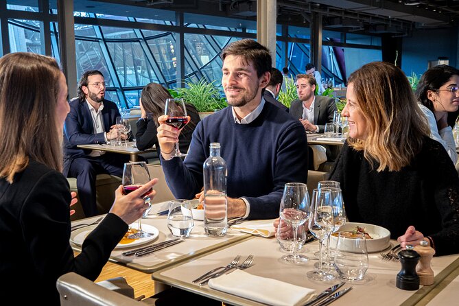 Guided Luxury Paris Day Trip with Optional Lunch at the Eiffel Tower - The Seine cruise and its mixed value