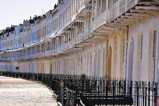 Guided Walking Tour Suspension Bridge Clifton Splendour & City. - Royal York Crescent and Clifton’s grand side