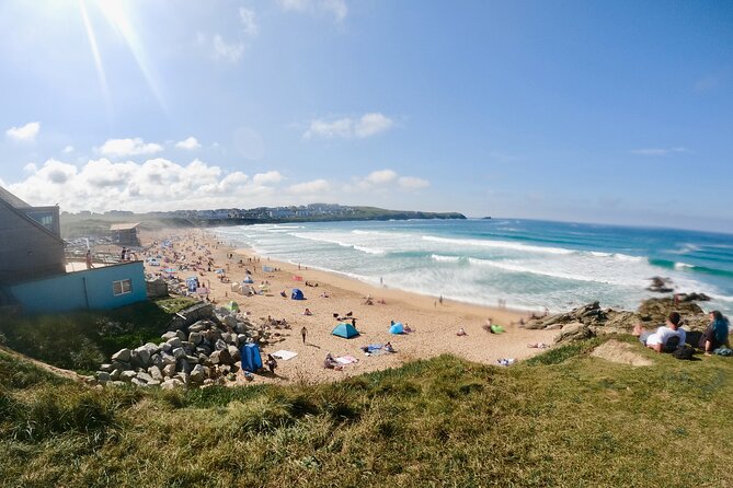 Half-Day Coasteering in Newquay Cornwall - What the guides add to the day
