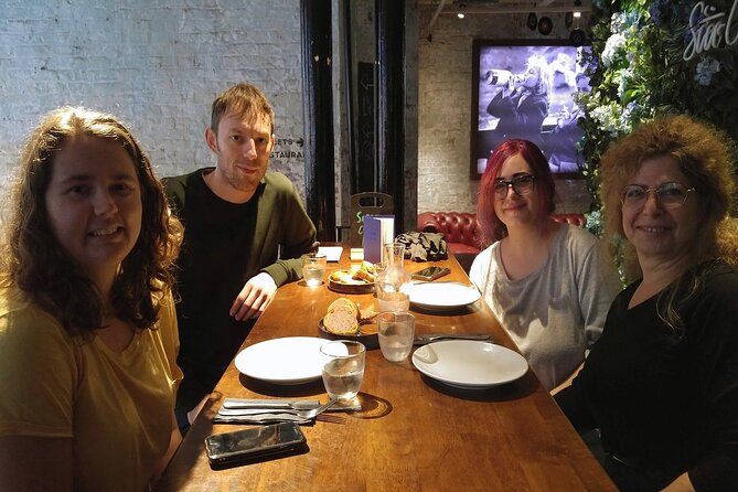 Half-Day Manchester Food Tour with Lunch - Afflecks and the alternative Northern Quarter