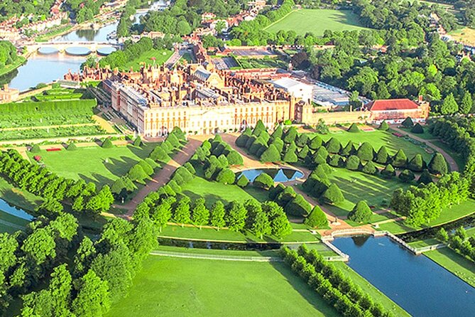 Hampton Court Guided Tour. Full day Access & High Tea - What the $212.12 price really buys
