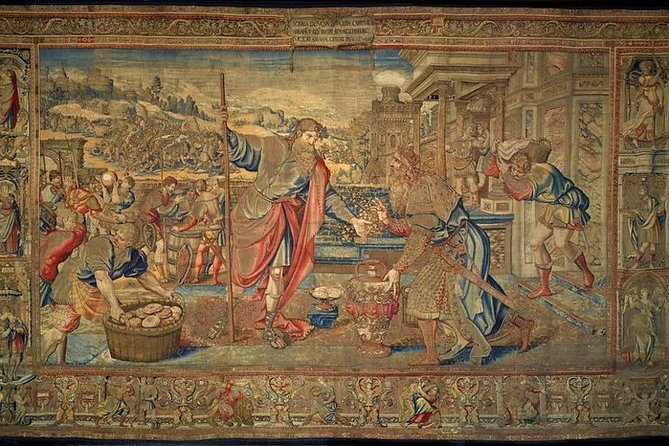 Hampton Court Palace Private Tour - Secrets of Henry VIII - Price, admission, and practical value