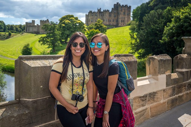 Harry Potter's Alnwick Castle and Scottish Borders Day Trip - What the guide adds to a long day