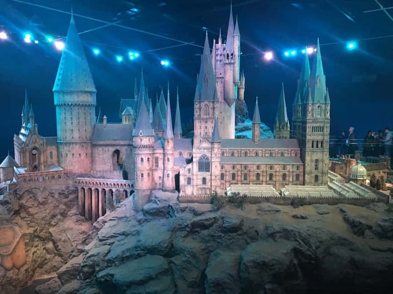 Harry Potter Studio Ticket & Tour of London Film Locations - Inside The Making of Harry Potter