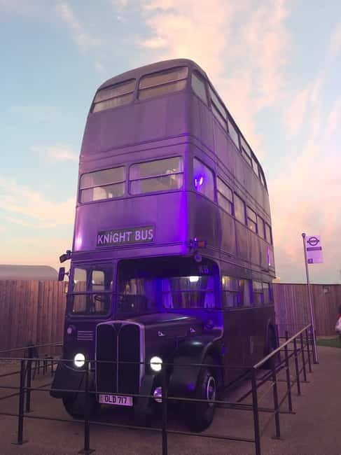 Harry Potter Studio Ticket & Tour of London Film Locations - Guides Jo, Giovanna, and the value of a live host
