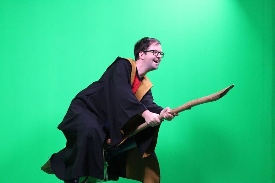 Harry Potter: Warner Bros. Studio Tour from King's Cross - Food, Butterbeer, and the gift shop budget