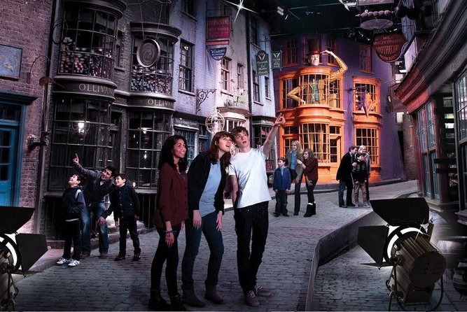 Harry Potter Warner Bros. Studio Tour with Transport from London - The Great Hall, Dumbledore’s office, and film design
