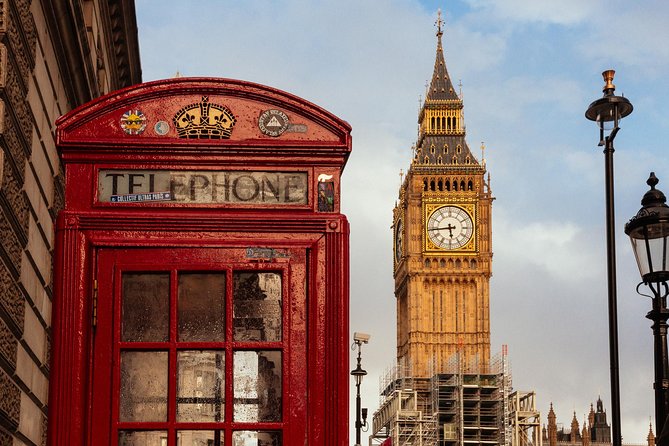 Highlights & Hidden Gems With Locals: Best of London Private Tour - What the guides add