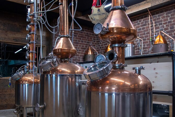 Hooting Owl Distillery York - Distillery Tour & Gin Tasting - The welcome drink sets the tone