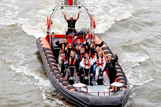 Iconic Sights of London: High-Speed Boat Trip - Why a high-speed boat works so well in London