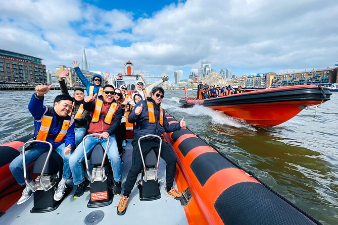 Iconic Sights of London: High-Speed Boat Trip - The final turn beside the arena