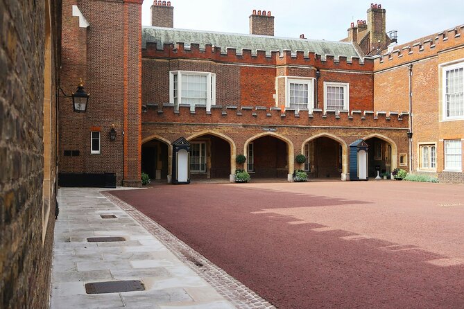 Inside Buckingham Palace State Rooms & Royal London Walking Tour - The Mall, royal processions, and Wellington Barracks