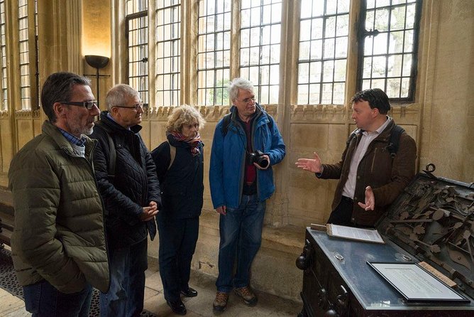 Inspector Morse Oxford Small Group Public Tour at 12.00 - Wadham and Exeter College access