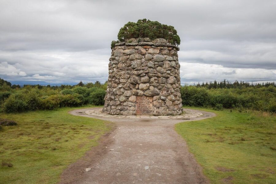 Inverness: Loch Ness Cruise, Castle, and Outlander Tour - Setting out from central Inverness
