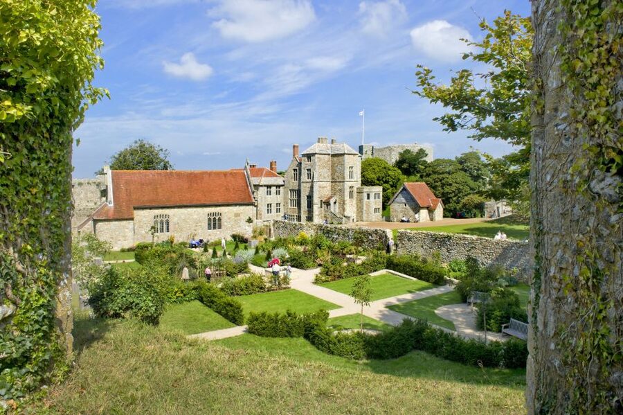 Isle of Wight: Carisbrooke Castle Entry Ticket - Is the $28 group ticket good value?