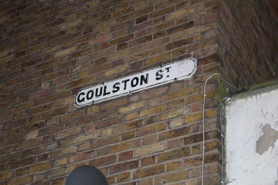 Jack The Ripper Tour in London's East End - Goulston Street and the evidence trail
