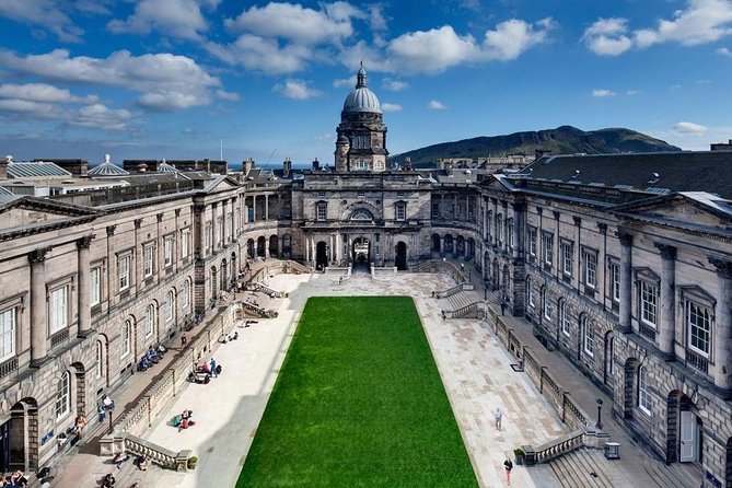 JK Rowling’s Edinburgh & the Writing of Harry Potter 4½hrs - Greyfriars Kirkyard and the limits of Potter folklore
