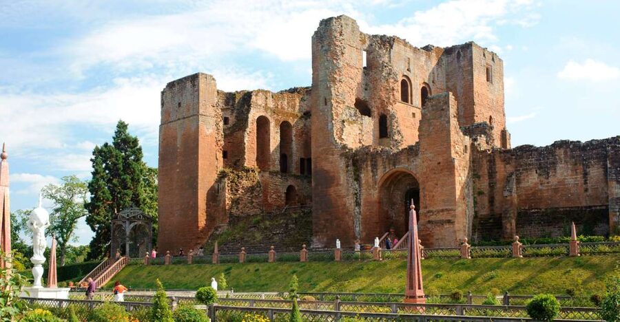 Kenilworth Castle and Elizabethan Garden Entry Ticket - Is $19 good value?