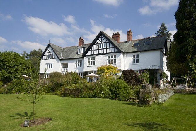 Lake District - Rail Tour from London with Cream Tea and Cruise - Hawkshead, Wordsworth, and a practical lunch warning