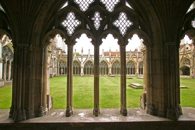 Leeds Castle Canterbury and Dover Private Tour from London - Three major sights in one Kent day